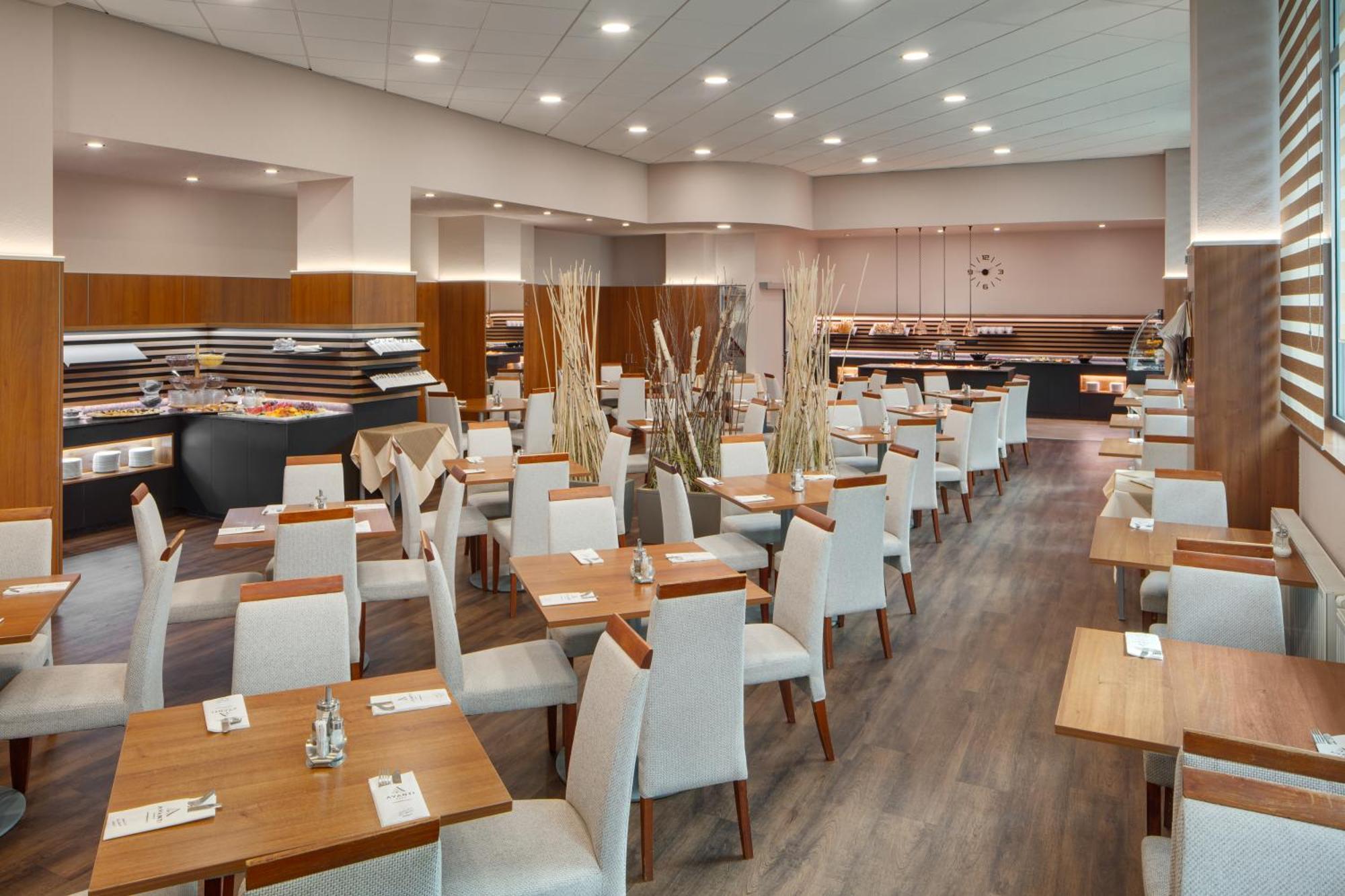 Avanti Hotel 4*
