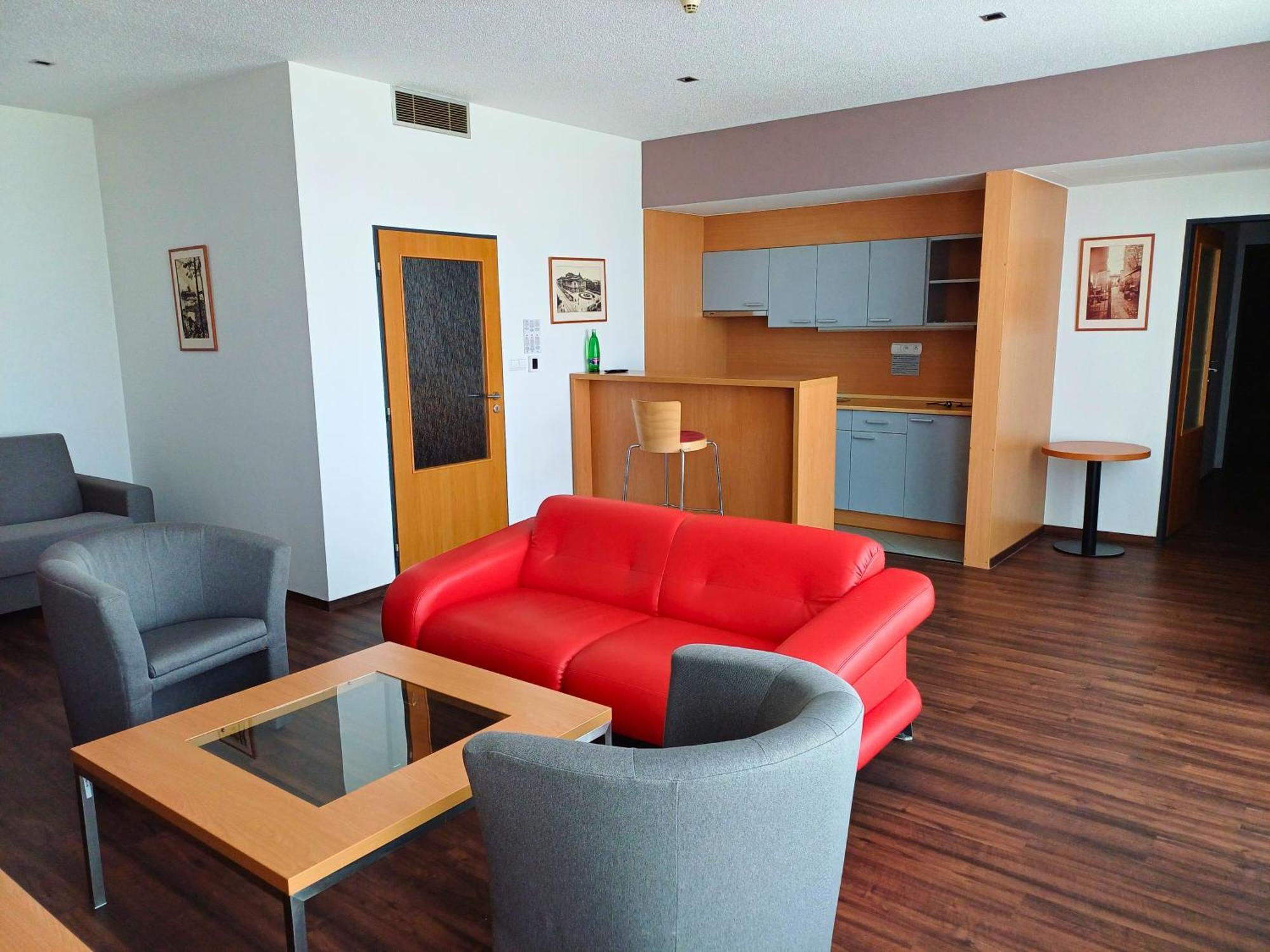 Hotel Avanti