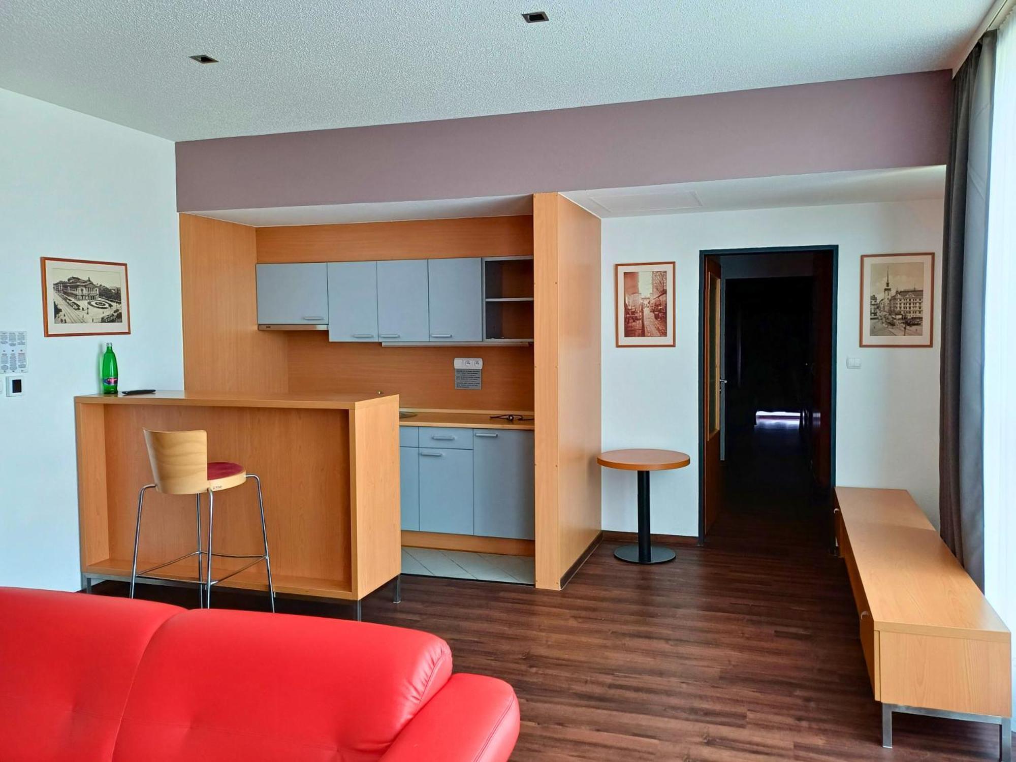 Avanti Hotel 4*